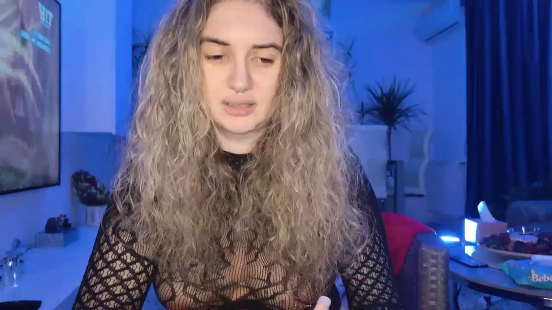Gallery image thumbnail from MissDivinna's myfreecams stream on, 02/06/2025, 01:37 image 12 of 20