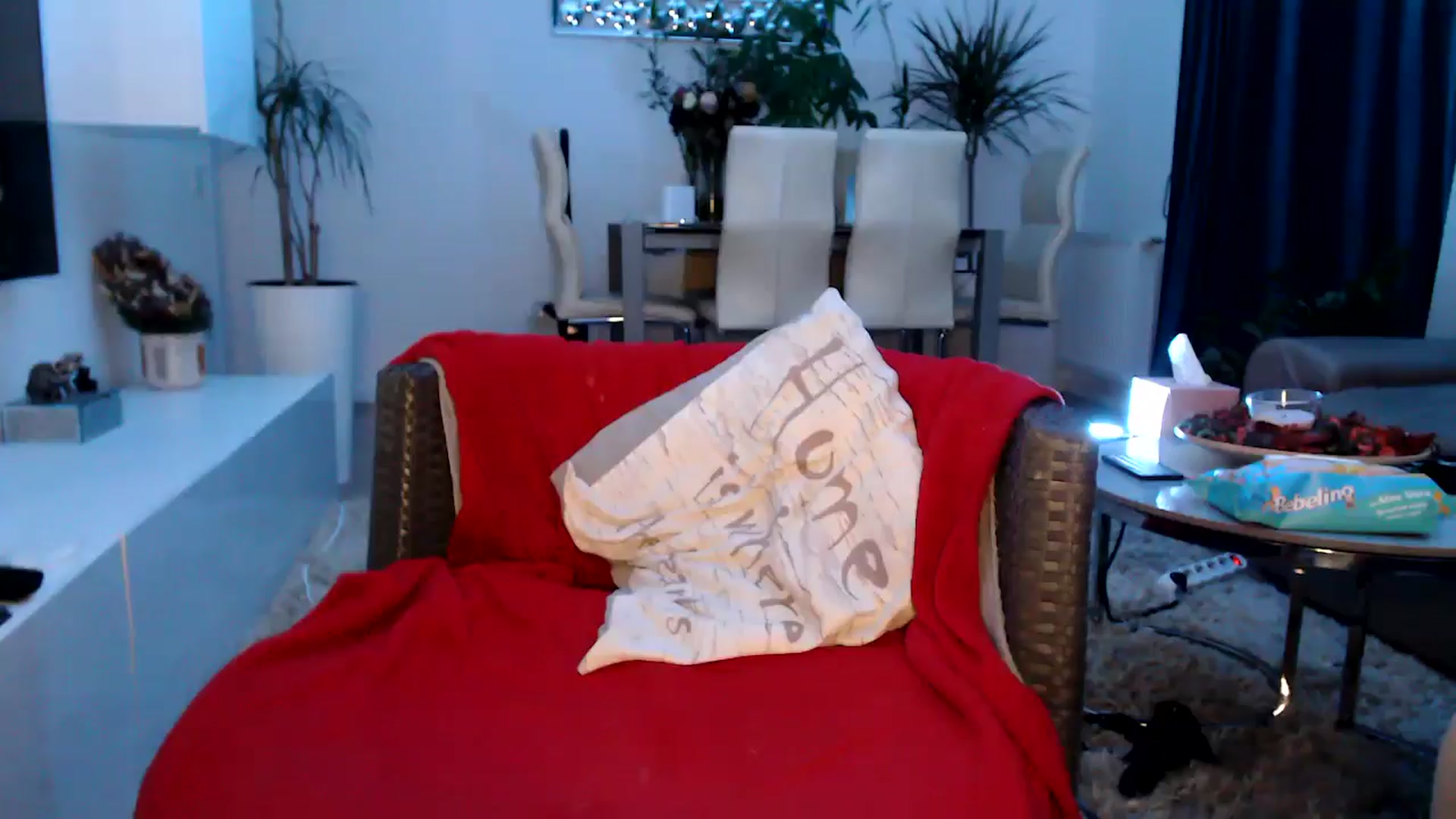 Gallery image thumbnail from MissDivinna's myfreecams stream on, 02/07/2025, 24:18 image 20 of 20
