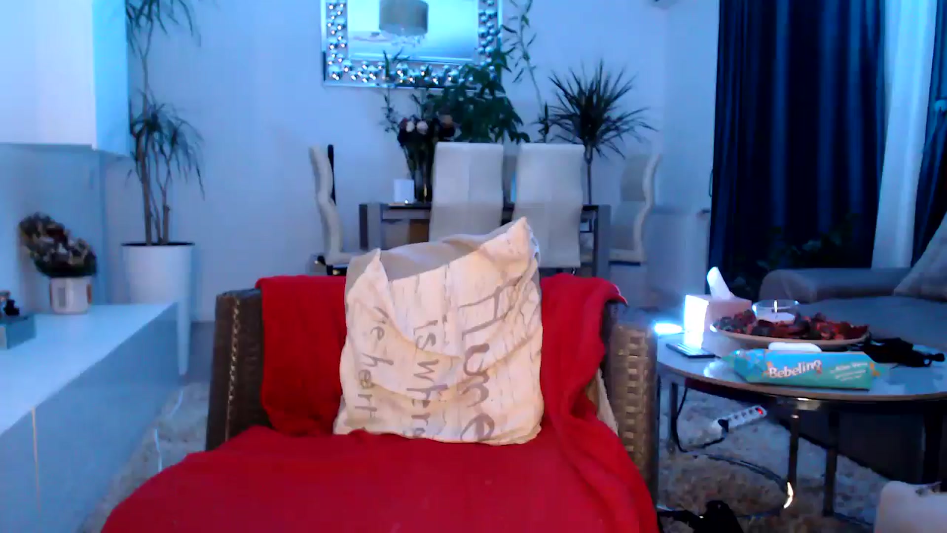 Gallery image thumbnail from MissDivinna's myfreecams stream on, 02/07/2025, 03:51 image 4 of 20