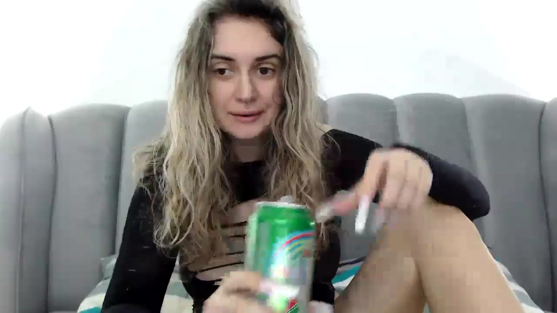 Gallery image thumbnail from MissDivinna's myfreecams stream on, 02/14/2025, 03:25 image 19 of 20