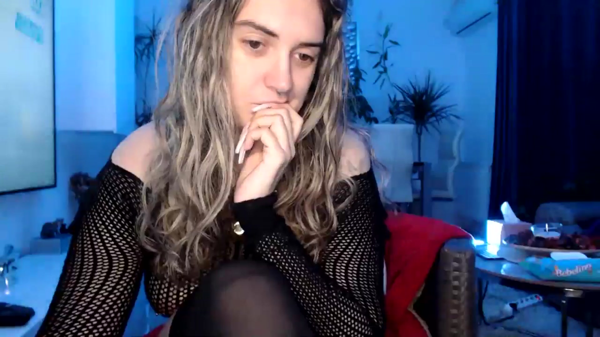 Gallery image thumbnail from MissDivinna's myfreecams stream on, 02/19/2025, 23:47 image 16 of 20