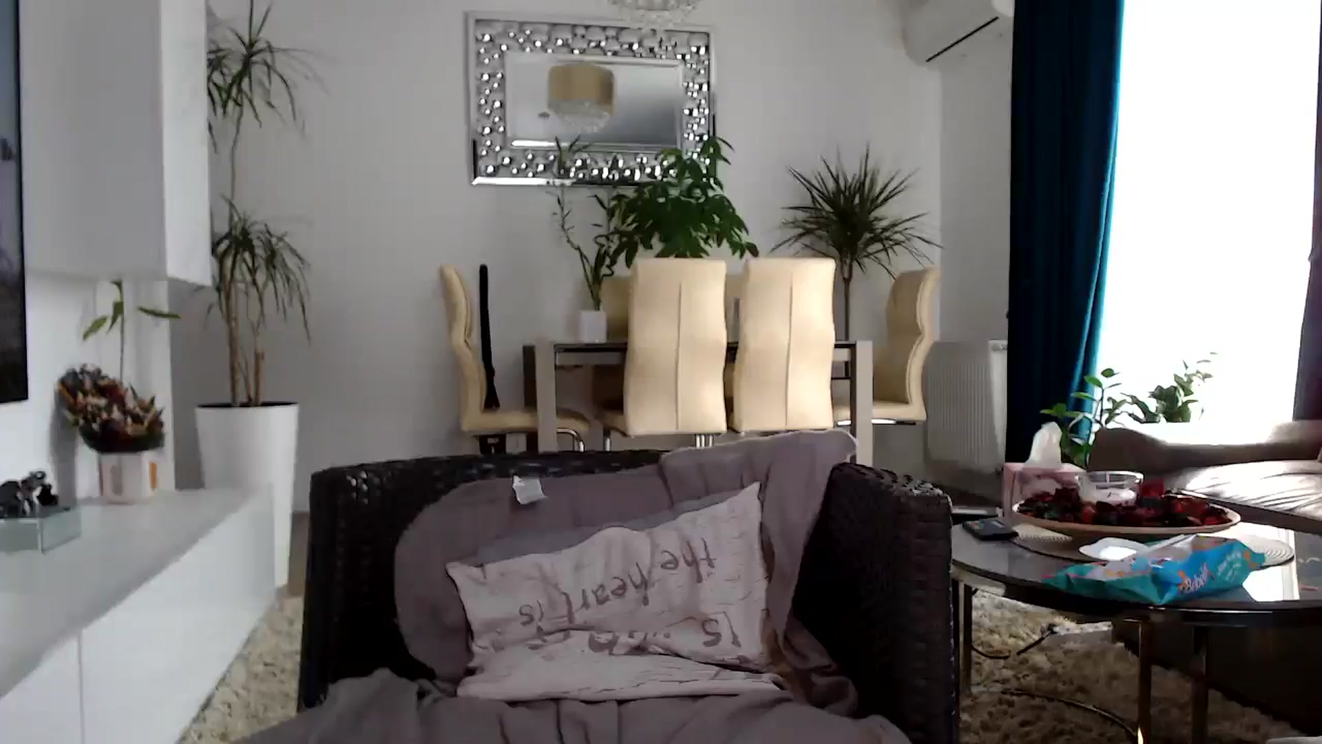Gallery image thumbnail from MissDivinna's myfreecams stream on, 02/22/2025, 07:51 image 13 of 20