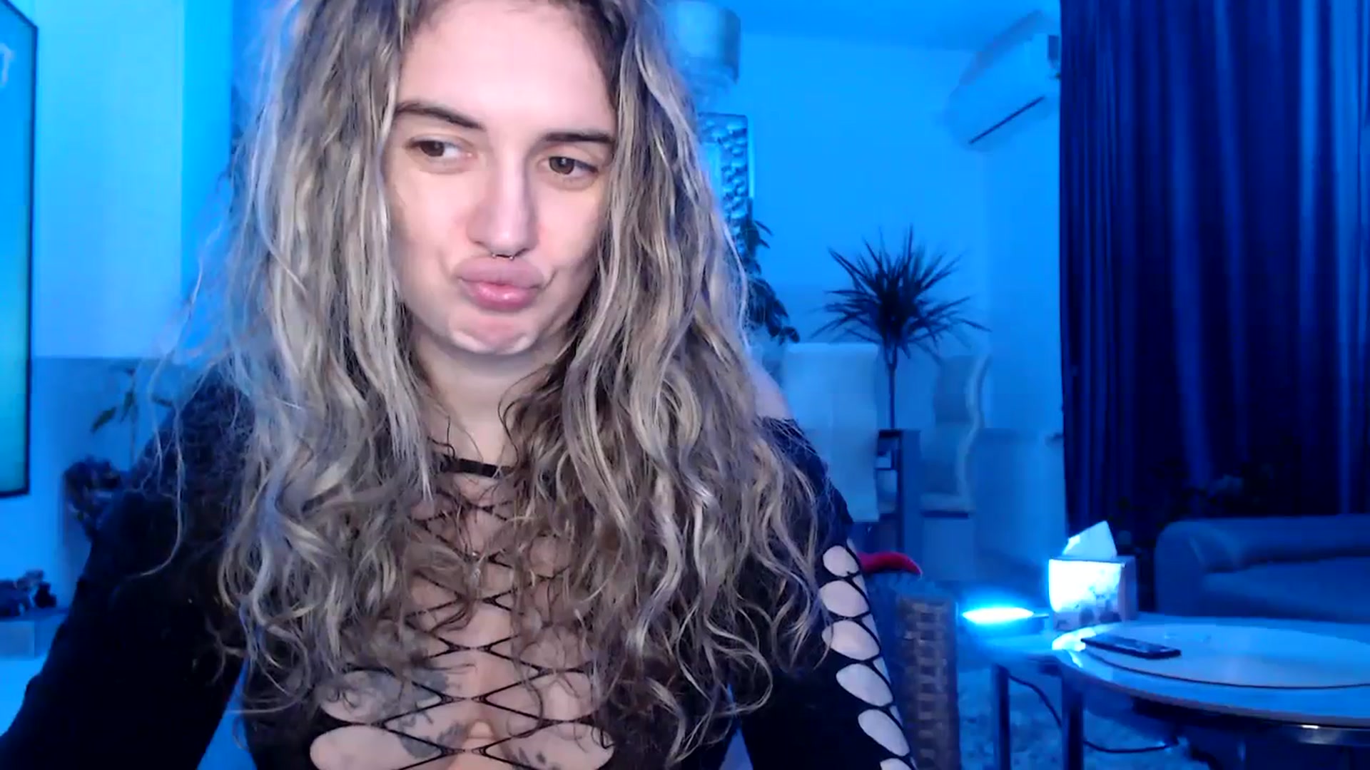 Gallery image thumbnail from MissDivinna's myfreecams stream on, 02/24/2025, 05:44 image 7 of 20