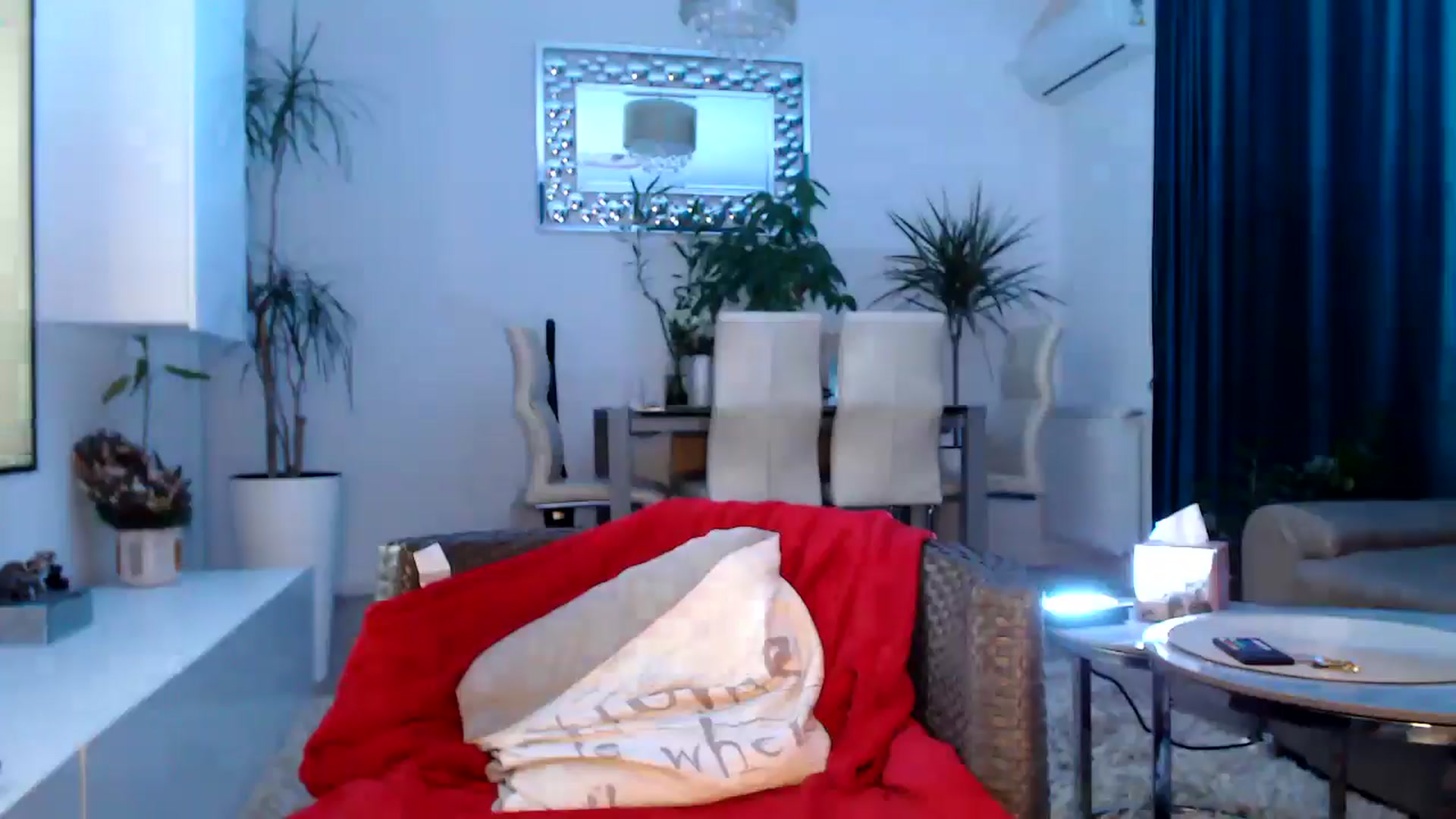 Gallery image thumbnail from MissDivinna's myfreecams stream on, 02/25/2025, 01:38 image 3 of 20