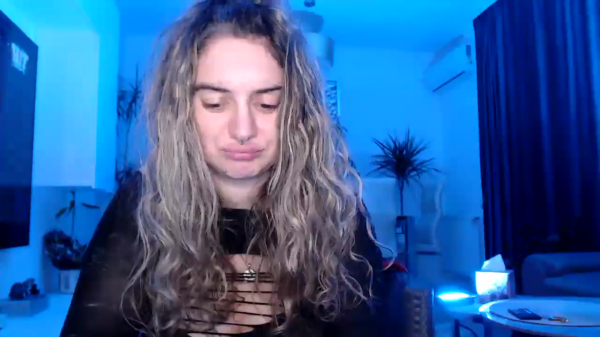 Gallery image thumbnail from MissDivinna's myfreecams stream on, 02/25/2025, 03:06 image 9 of 20