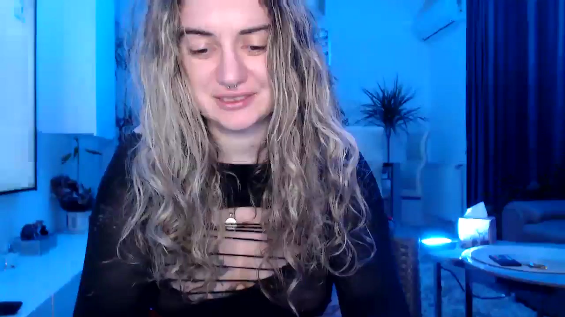 Gallery image thumbnail from MissDivinna's myfreecams stream on, 02/25/2025, 03:06 image 18 of 20
