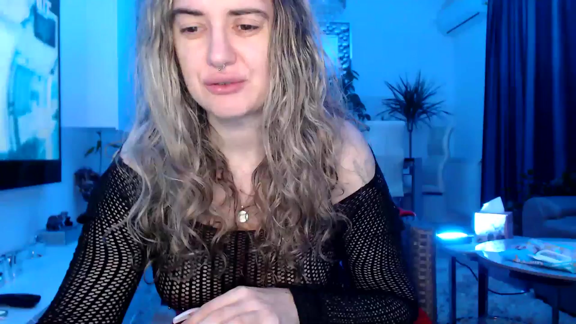 Gallery image thumbnail from MissDivinna's myfreecams stream on, 02/27/2025, 02:56 image 17 of 20