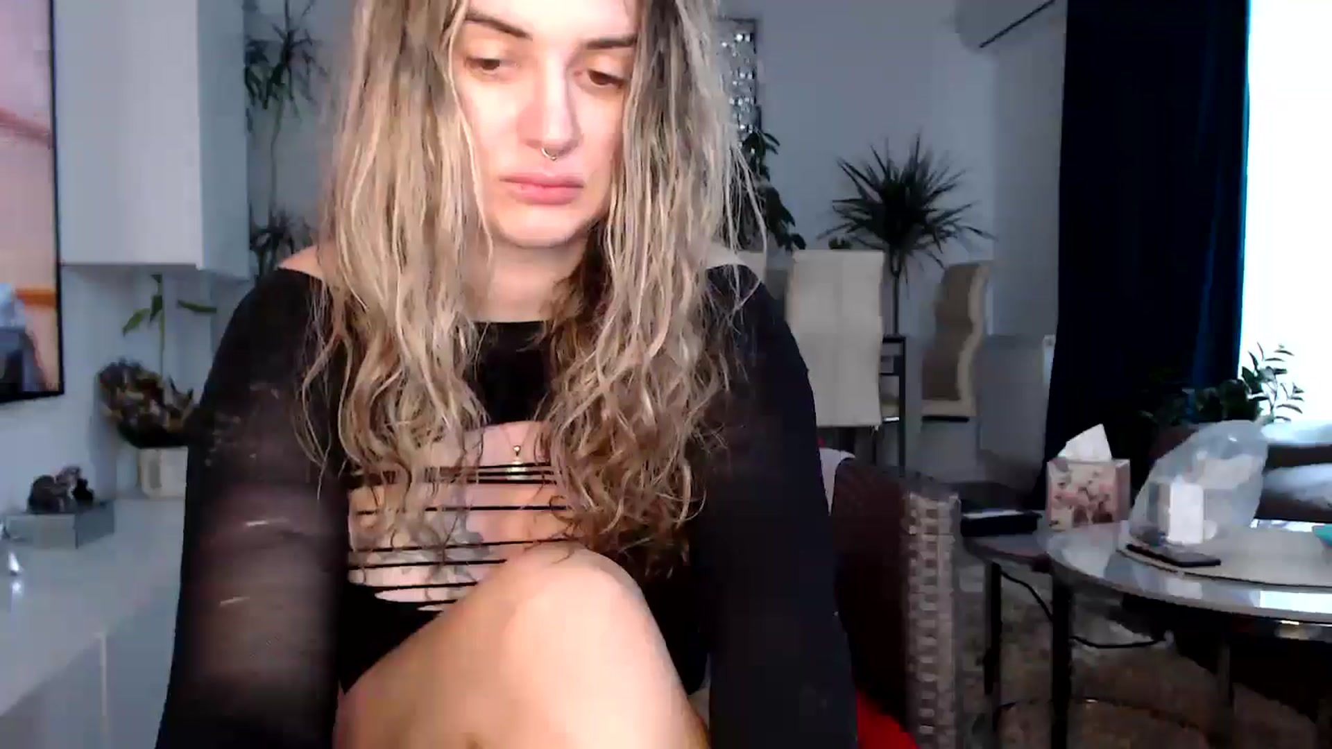 Gallery image thumbnail from MissDivinna's myfreecams stream on, 02/28/2025, 07:53 image 4 of 20