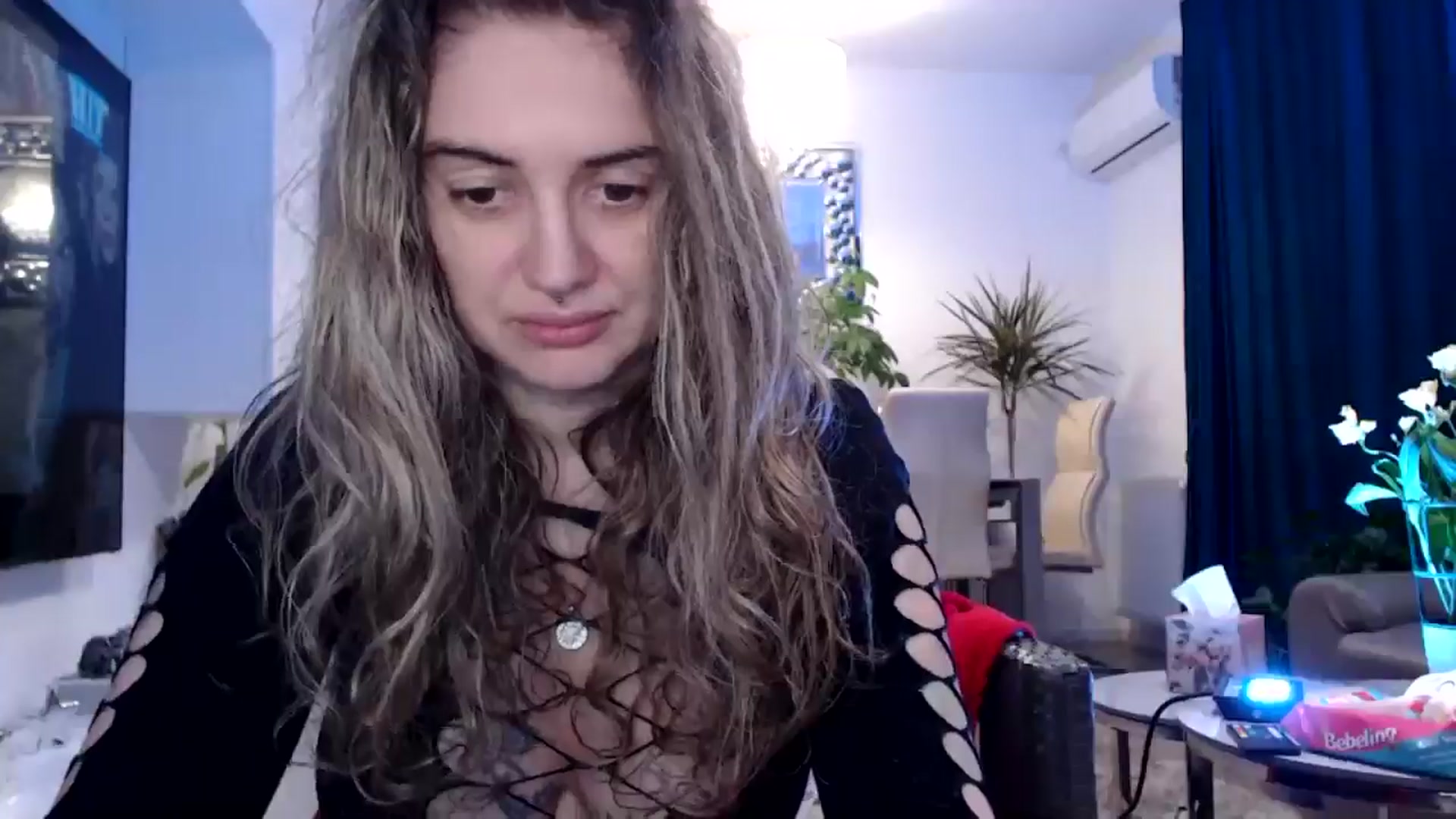Gallery image thumbnail from MissDivinna's myfreecams stream on, 03/10/2025, 22:38 image 2 of 20
