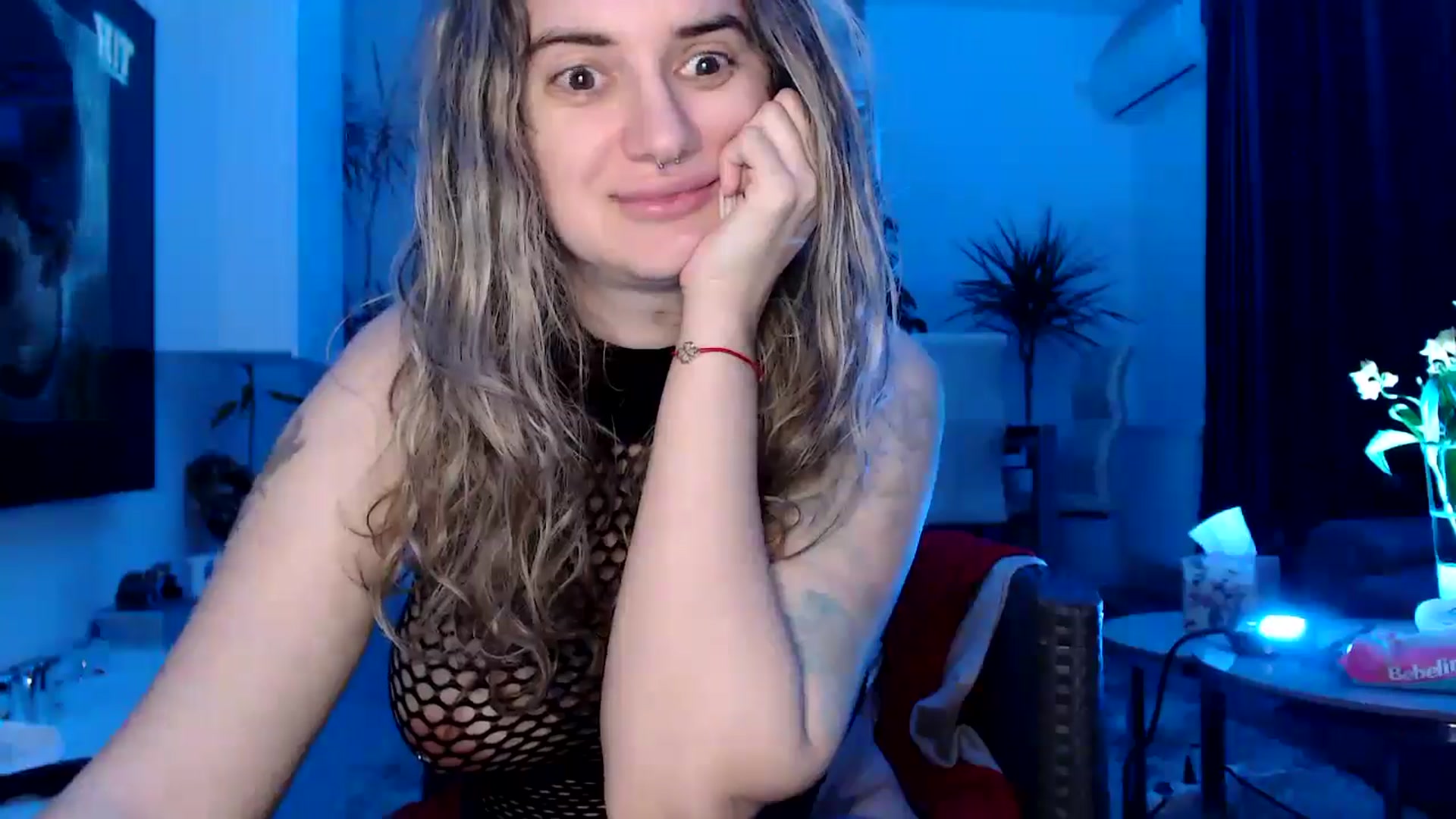 Gallery image thumbnail from MissDivinna's myfreecams stream on, 03/11/2025, 23:27 image 20 of 20