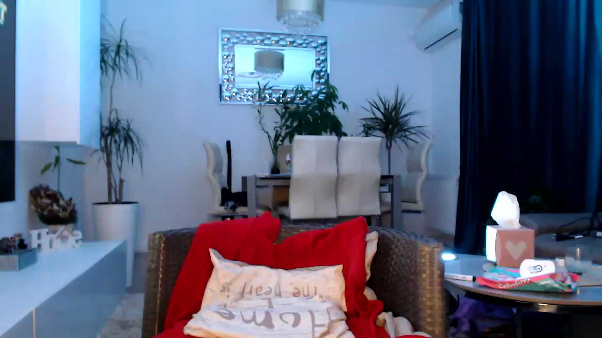 Gallery image thumbnail from MissDivinna's myfreecams stream on, 03/21/2025, 01:50 image 5 of 20