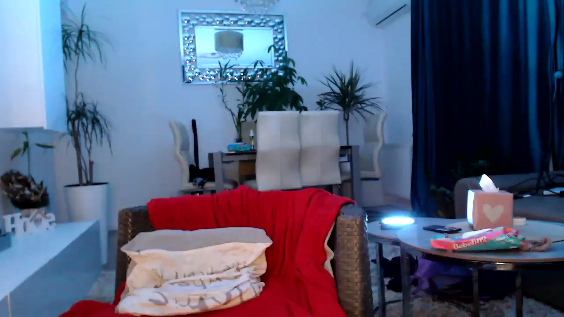 Gallery image thumbnail from MissDivinna's myfreecams stream on, 03/22/2025, 01:11 image 9 of 20