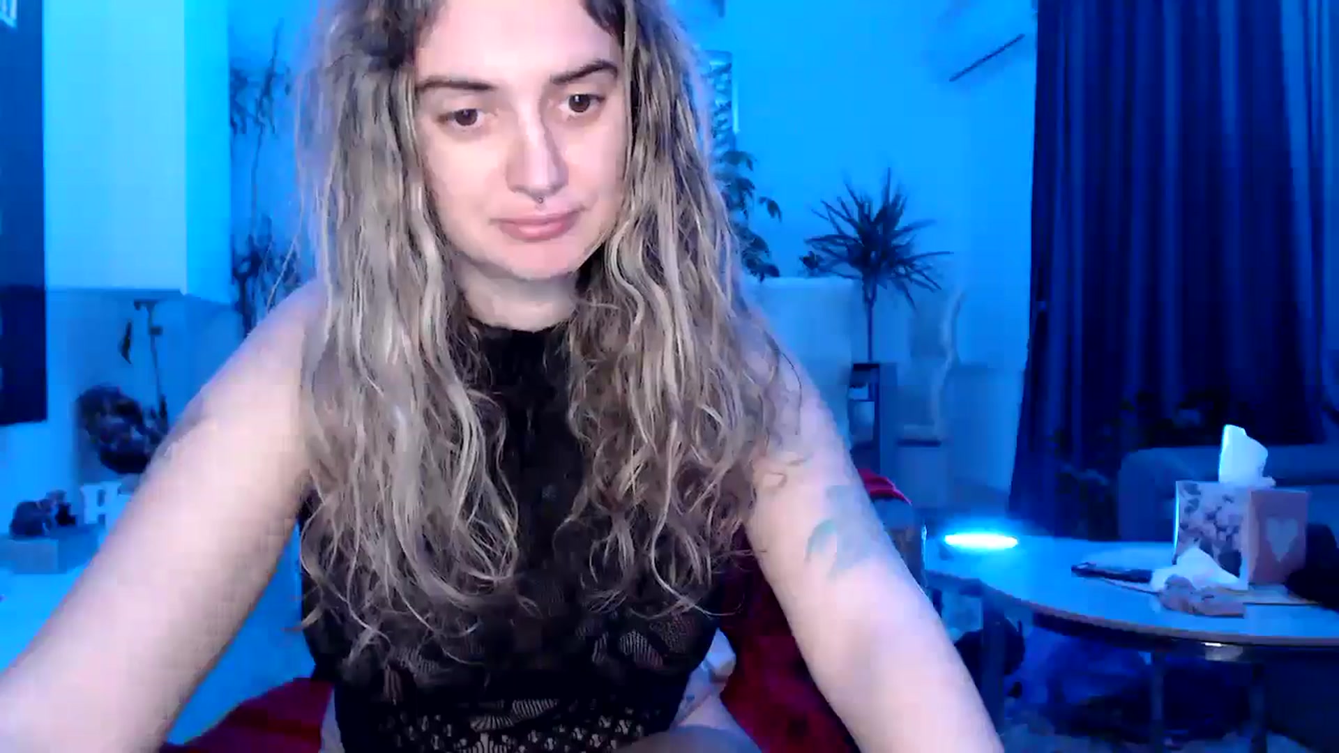 Gallery image thumbnail from MissDivinna's myfreecams stream on, 03/24/2025, 03:26 image 4 of 20