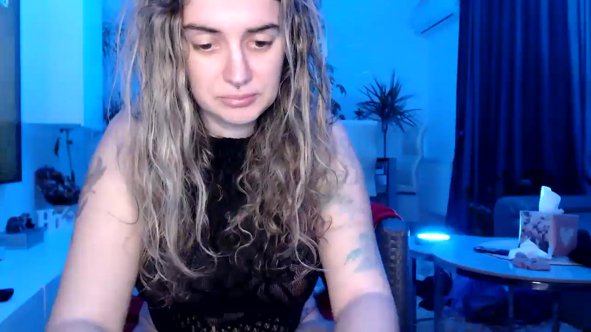 Gallery image thumbnail from MissDivinna's myfreecams stream on, 03/24/2025, 03:26 image 2 of 20