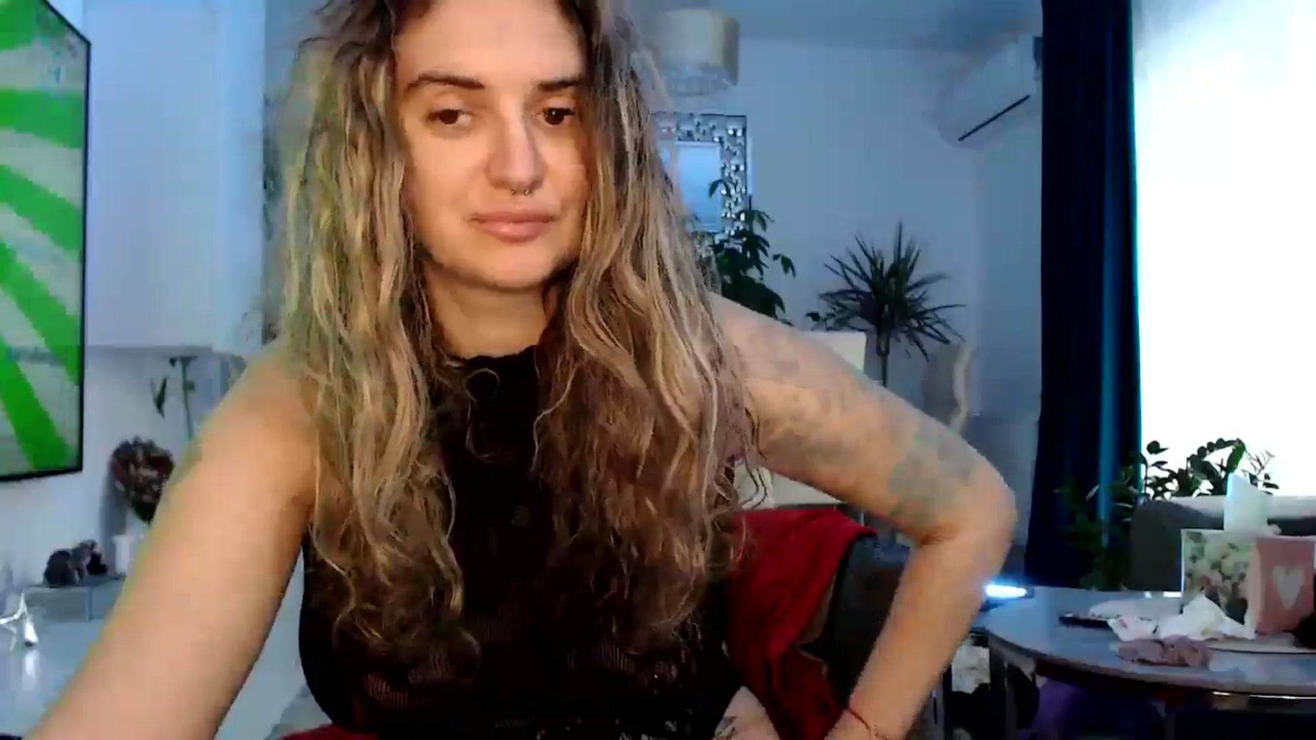 Gallery image thumbnail from MissDivinna's myfreecams stream on, 03/24/2025, 05:54 image 18 of 20