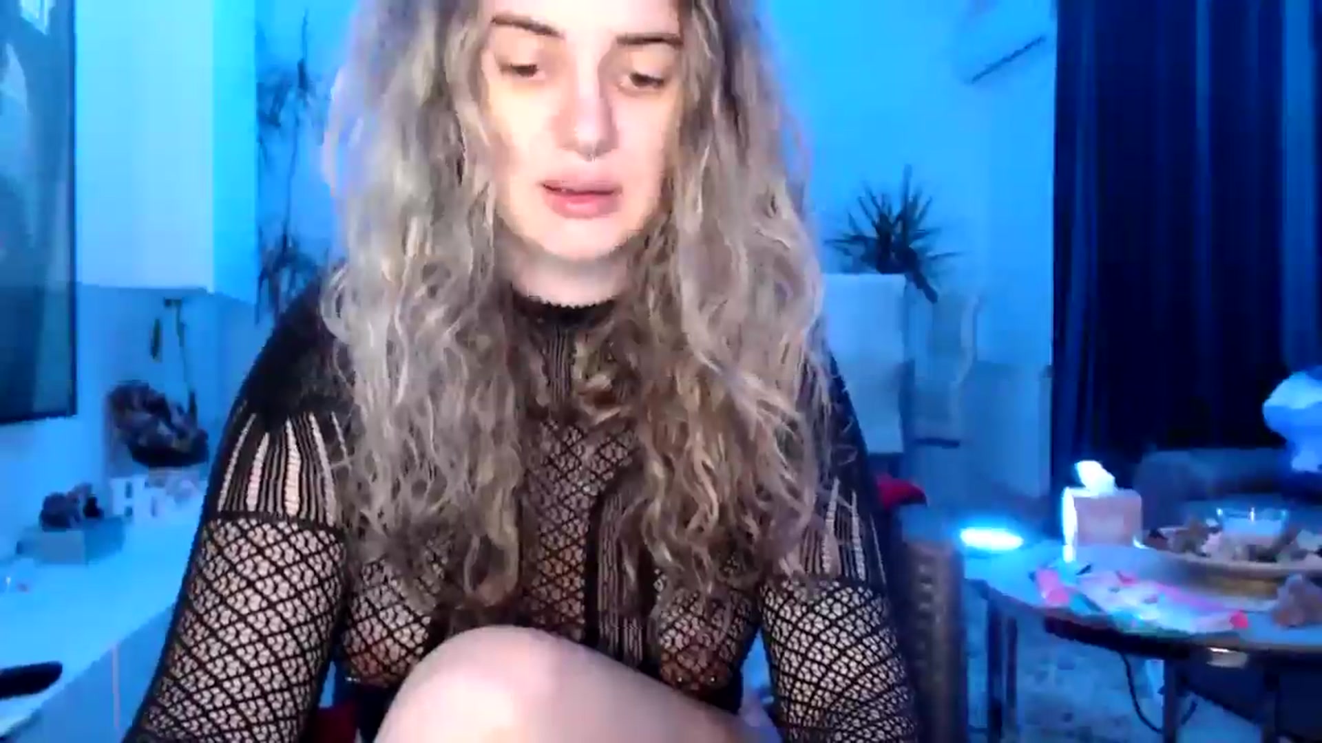 Gallery image thumbnail from MissDivinna's myfreecams stream on, 03/25/2025, 23:13 image 17 of 20