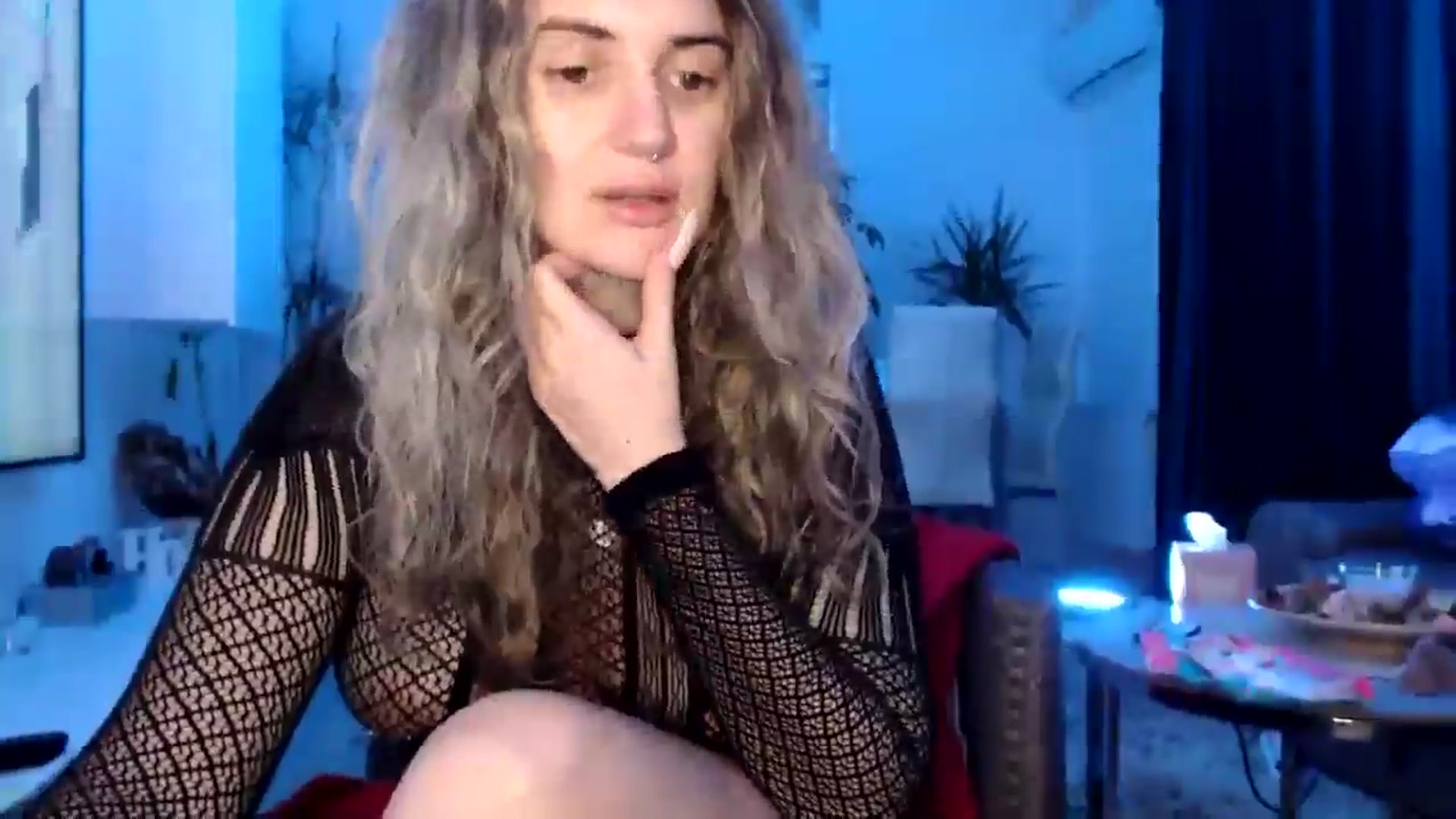 Gallery image thumbnail from MissDivinna's myfreecams stream on, 03/25/2025, 23:13 image 16 of 20