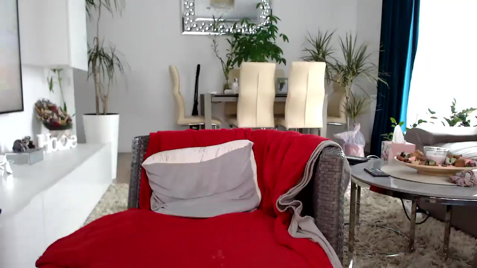 Gallery image thumbnail from MissDivinna's myfreecams stream on, 03/31/2025, 06:50 image 2 of 20