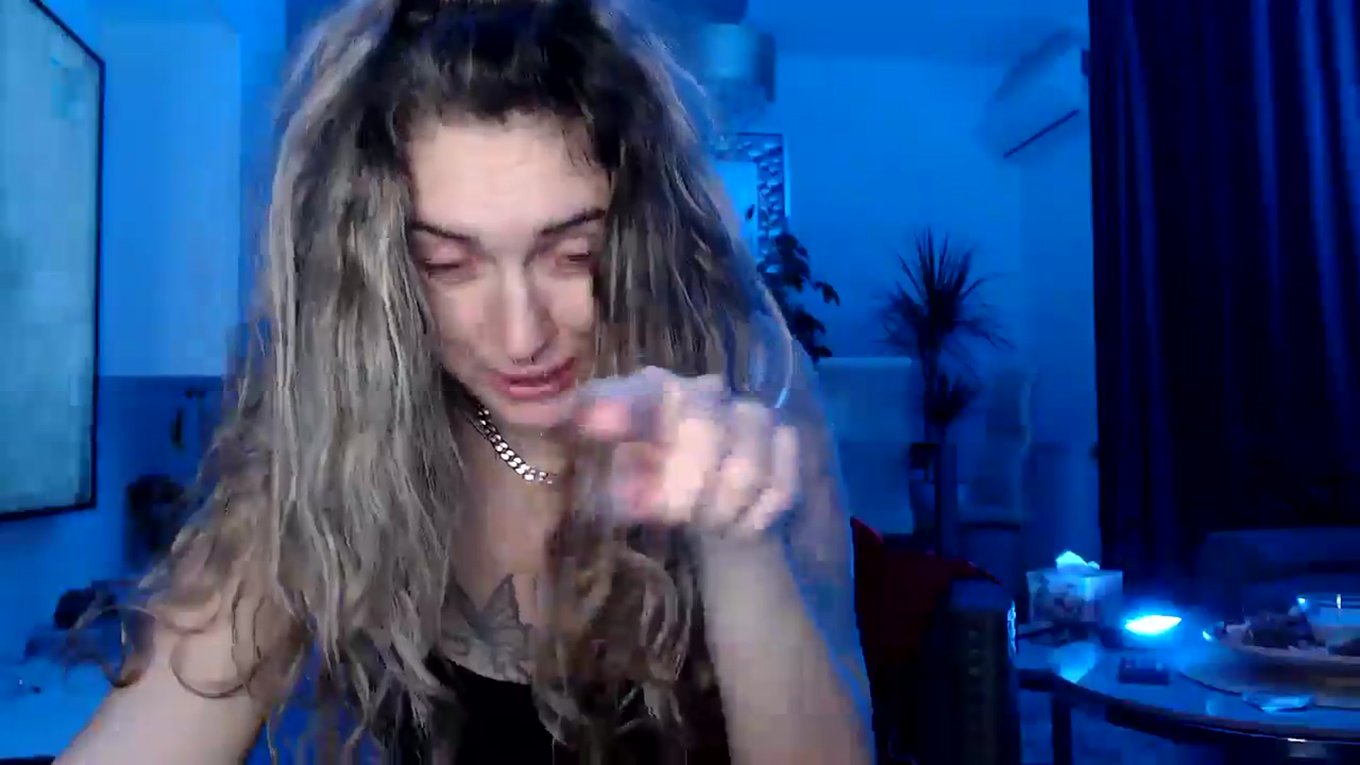 Gallery image thumbnail from MissDivinna's myfreecams stream on, 04/06/2025, 24:39 image 9 of 20
