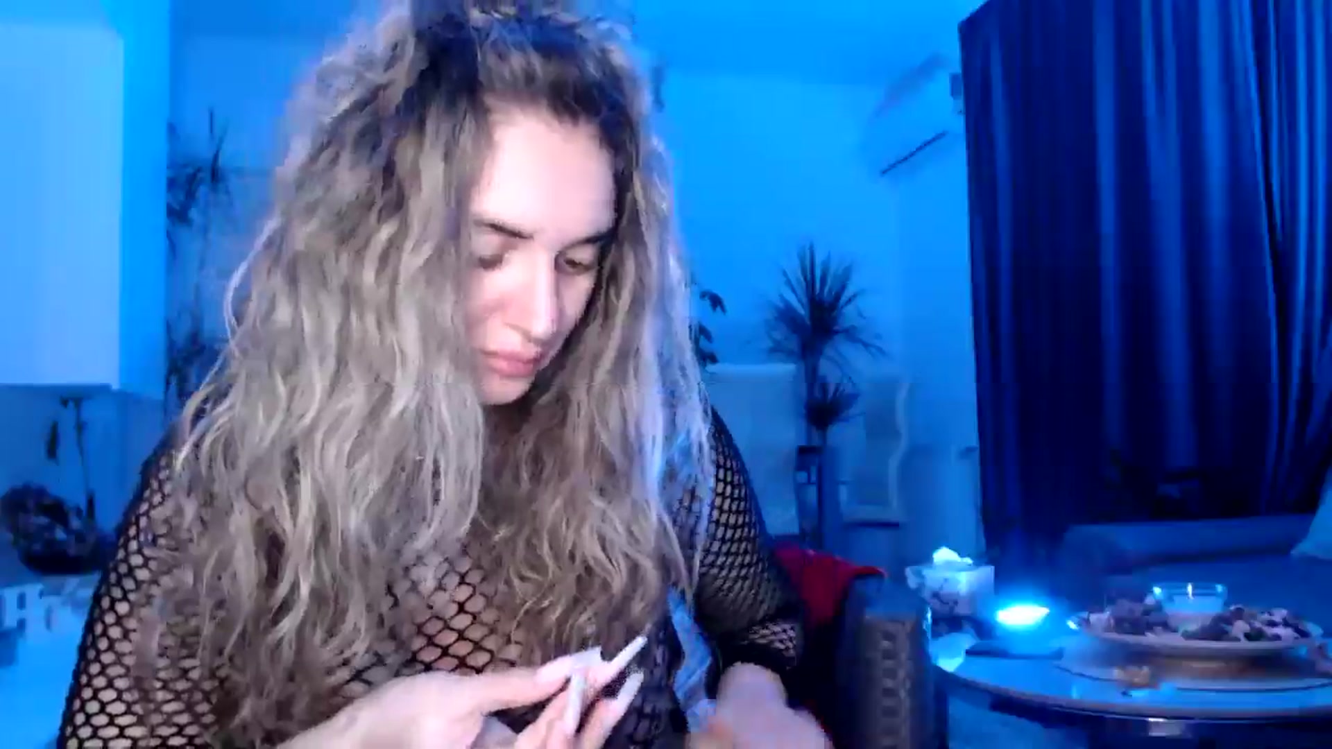 Gallery image thumbnail from MissDivinna's myfreecams stream on, 04/07/2025, 20:46 image 19 of 20