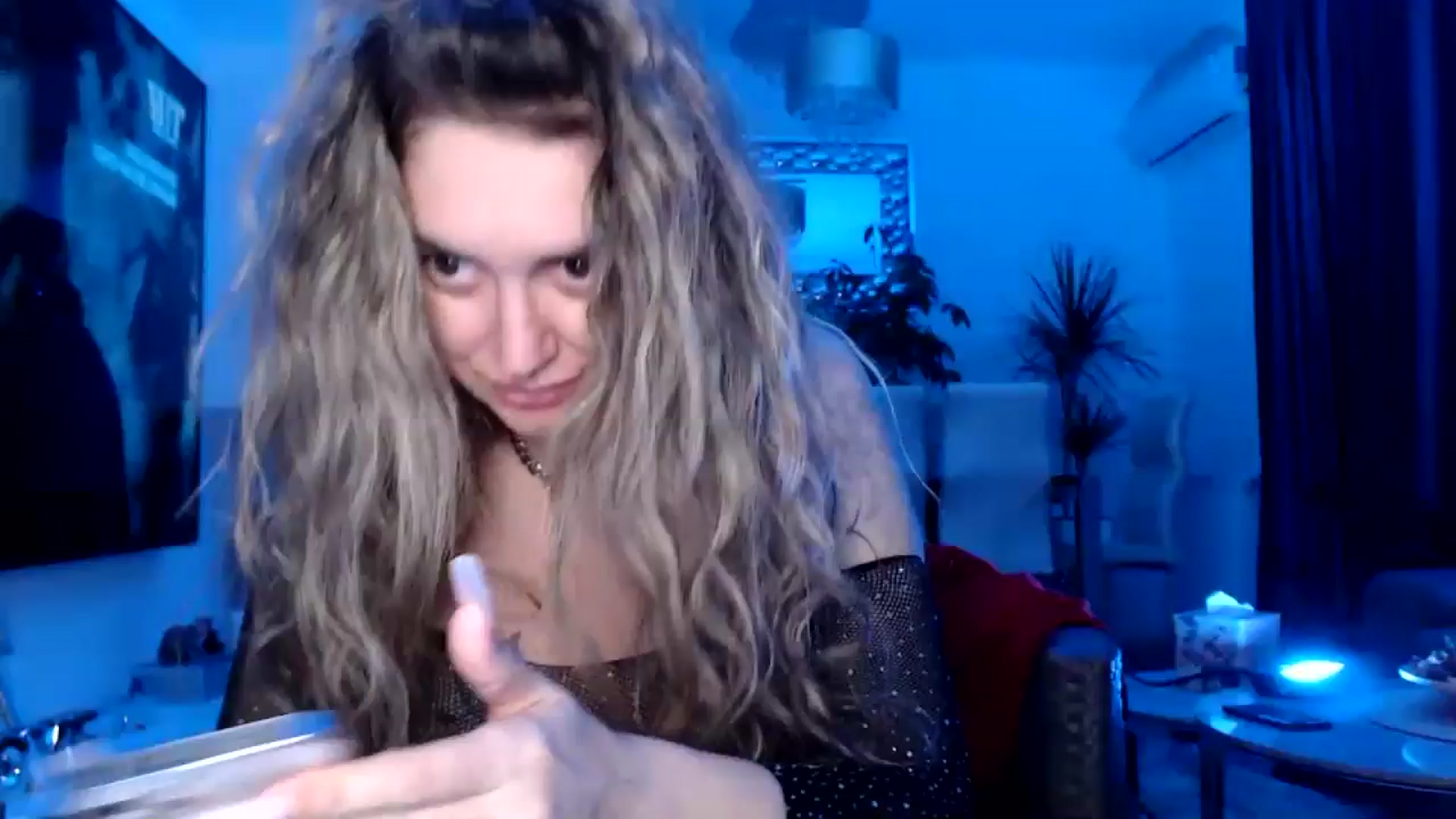 Gallery image thumbnail from MissDivinna's myfreecams stream on, 04/08/2025, 22:15 image 7 of 20