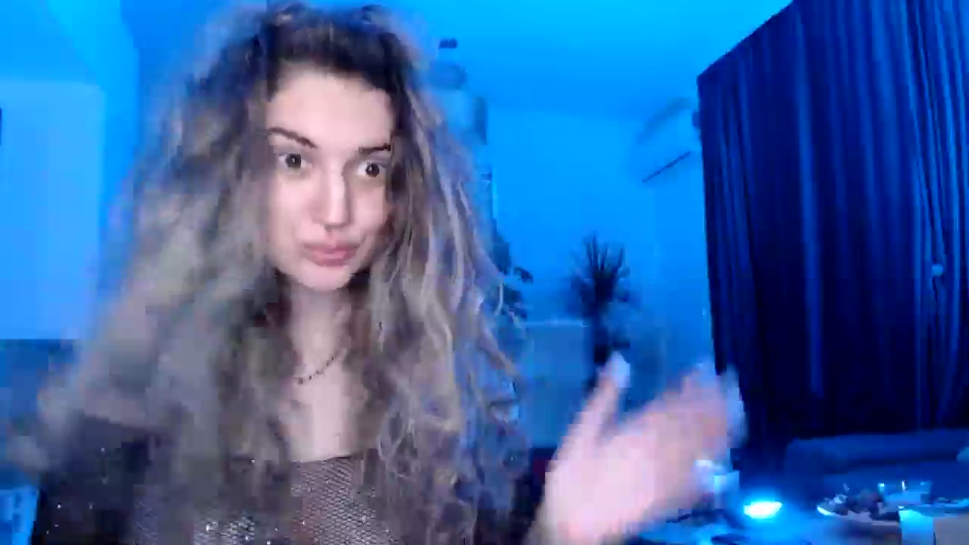 Gallery image thumbnail from MissDivinna's myfreecams stream on, 04/09/2025, 24:11 image 6 of 20