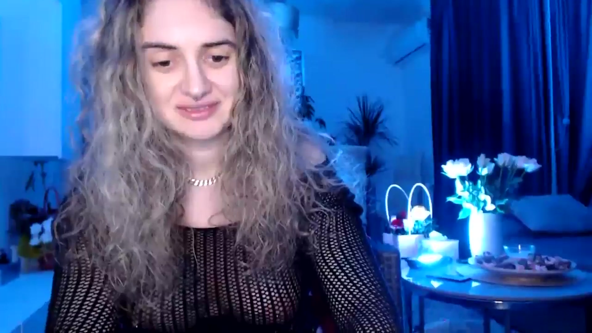 Gallery image thumbnail from MissDivinna's myfreecams stream on, 04/17/2025, 24:48 image 18 of 20