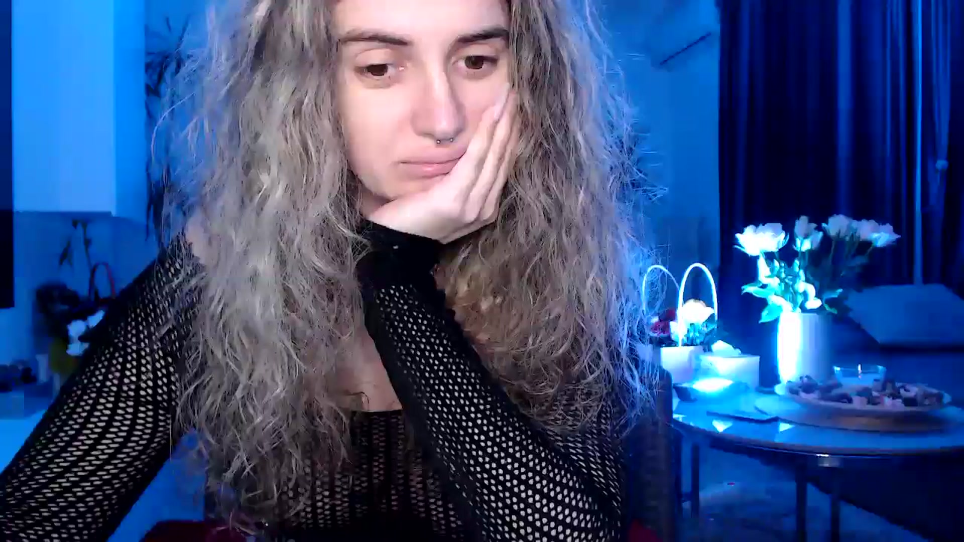 Gallery image thumbnail from MissDivinna's myfreecams stream on, 04/17/2025, 24:48 image 8 of 20