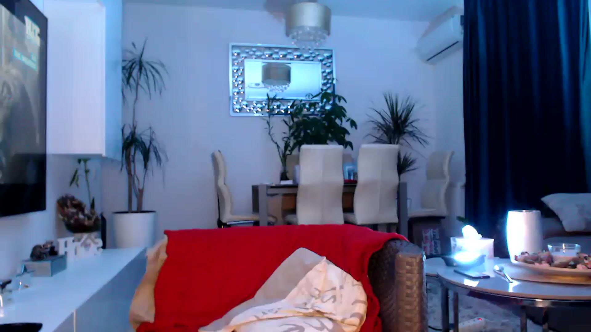 Gallery image thumbnail from MissDivinna's myfreecams stream on, 04/25/2025, 22:43 image 8 of 20
