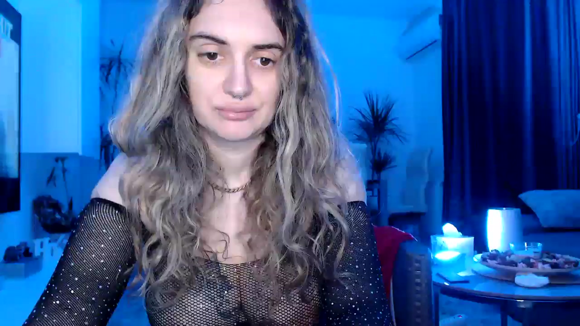 Gallery image thumbnail from MissDivinna's myfreecams stream on, 04/26/2025, 22:52 image 14 of 20