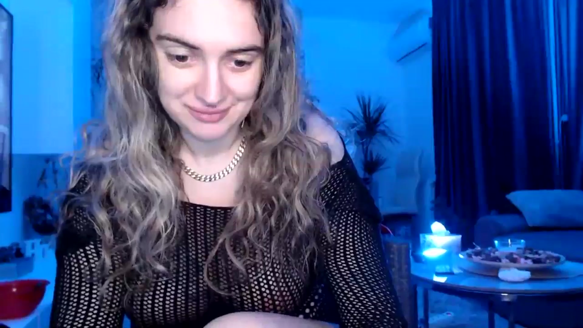 Gallery image thumbnail from MissDivinna's myfreecams stream on, 04/27/2025, 20:53 image 10 of 20