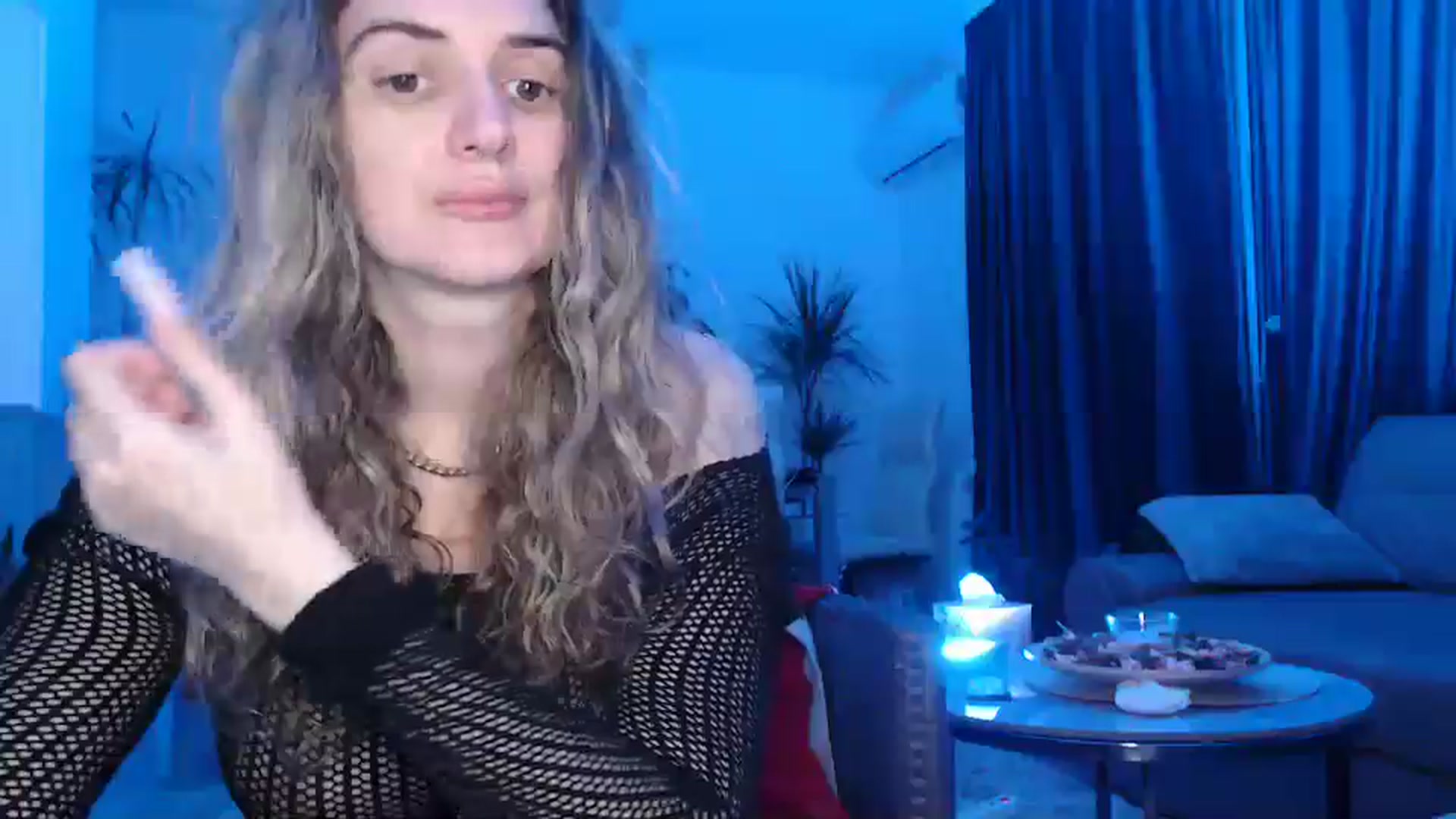 Gallery image thumbnail from MissDivinna's myfreecams stream on, 04/27/2025, 23:03 image 4 of 20