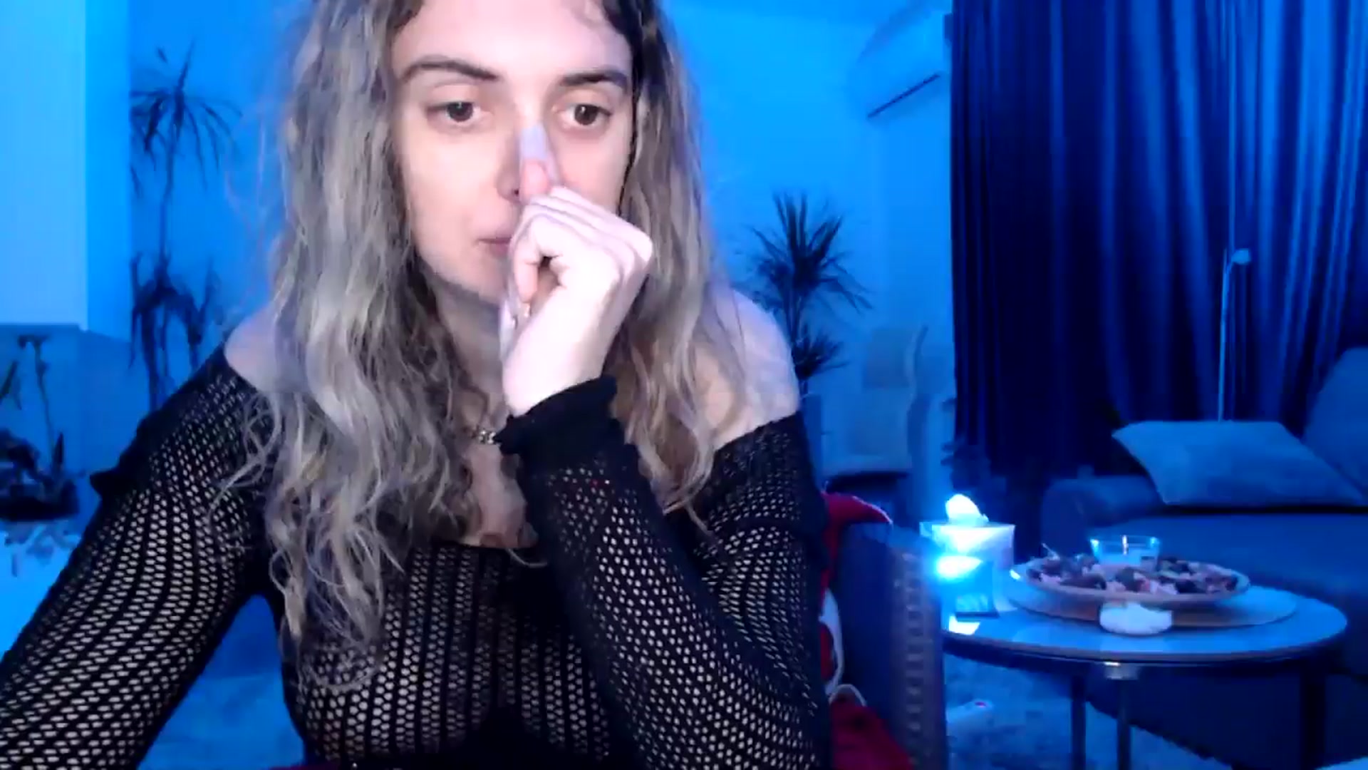 Gallery image thumbnail from MissDivinna's myfreecams stream on, 04/28/2025, 24:22 image 2 of 20