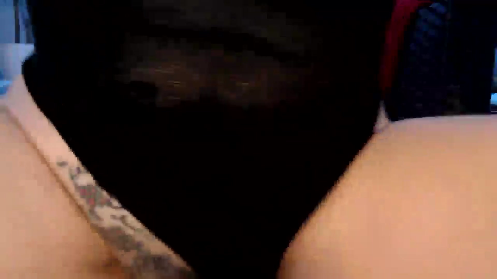 Gallery image thumbnail from MissDivinna's myfreecams stream on, 04/29/2025, 22:55 image 10 of 20