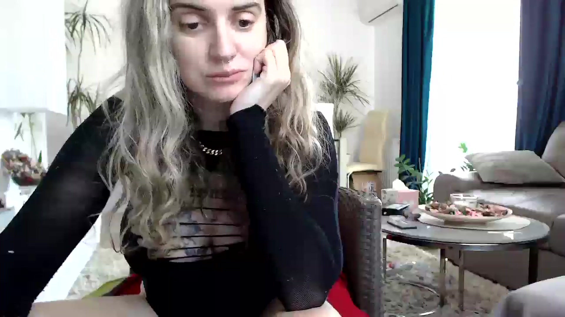 Gallery image thumbnail from MissDivinna's myfreecams stream on, 04/30/2025, 05:55 image 19 of 20