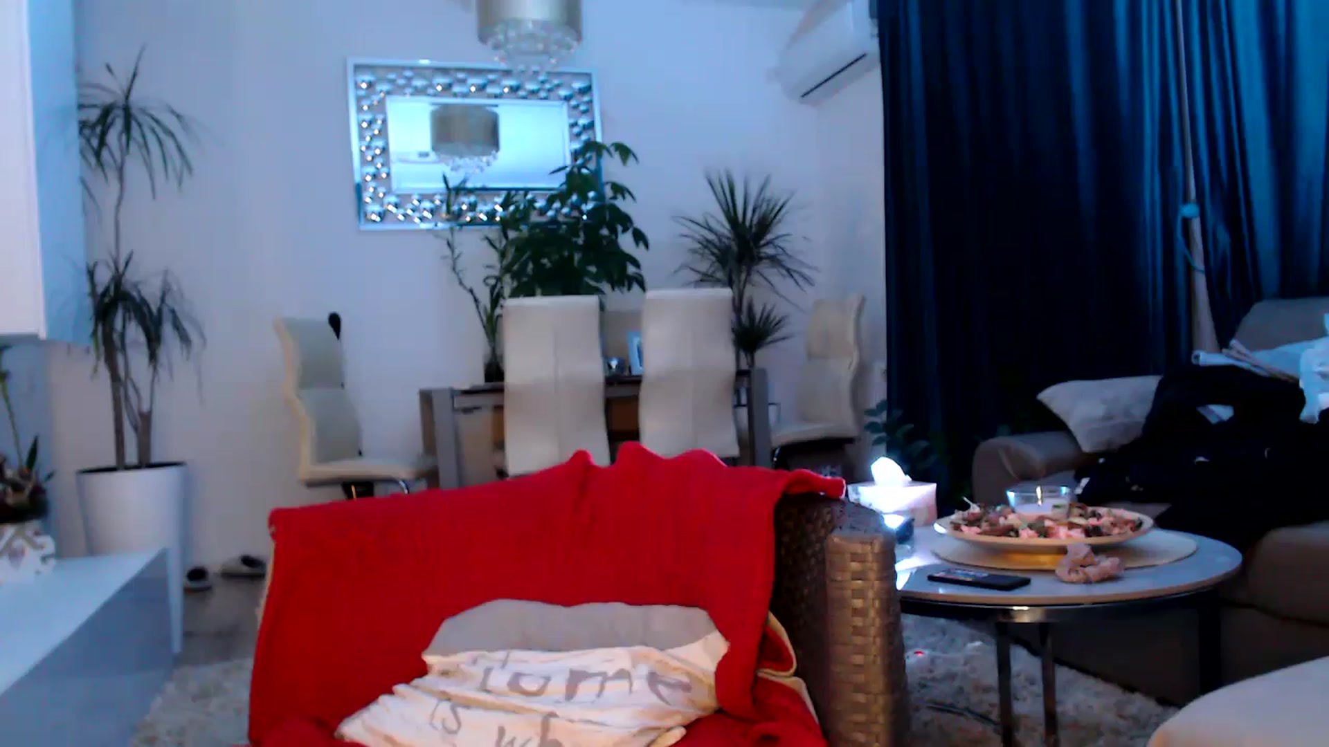 Gallery image thumbnail from MissDivinna's myfreecams stream on, 05/09/2025, 21:31 image 17 of 20