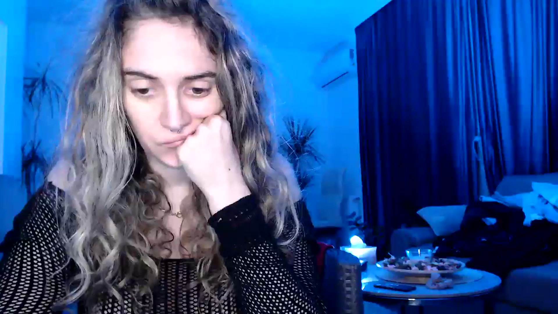 Gallery image thumbnail from MissDivinna's myfreecams stream on, 05/10/2025, 24:18 image 20 of 20