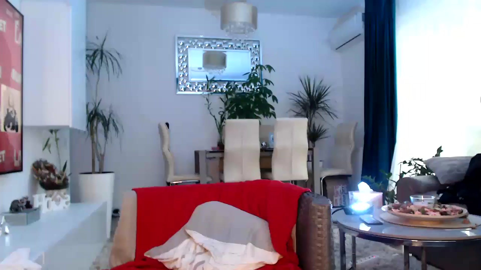 Gallery image thumbnail from MissDivinna's myfreecams stream on, 05/12/2025, 04:32 image 10 of 20