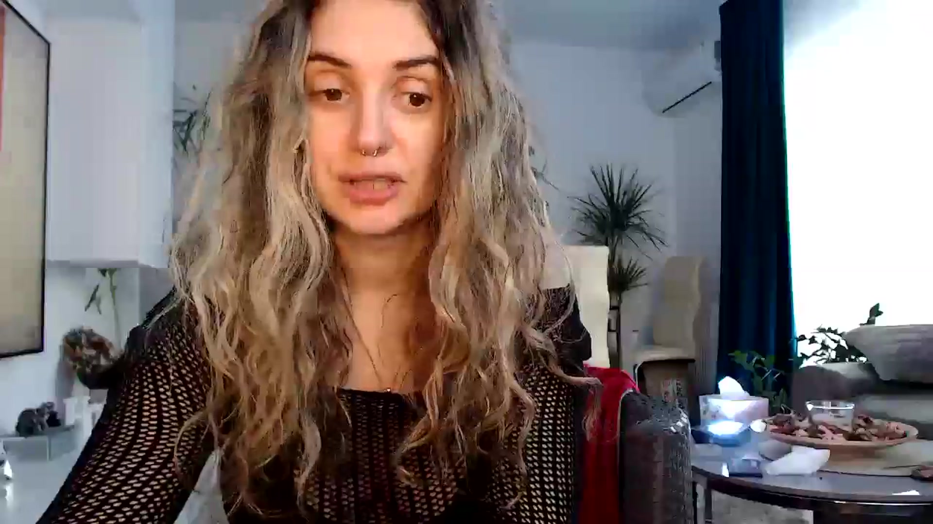 Gallery image thumbnail from MissDivinna's myfreecams stream on, 05/14/2025, 05:01 image 6 of 20