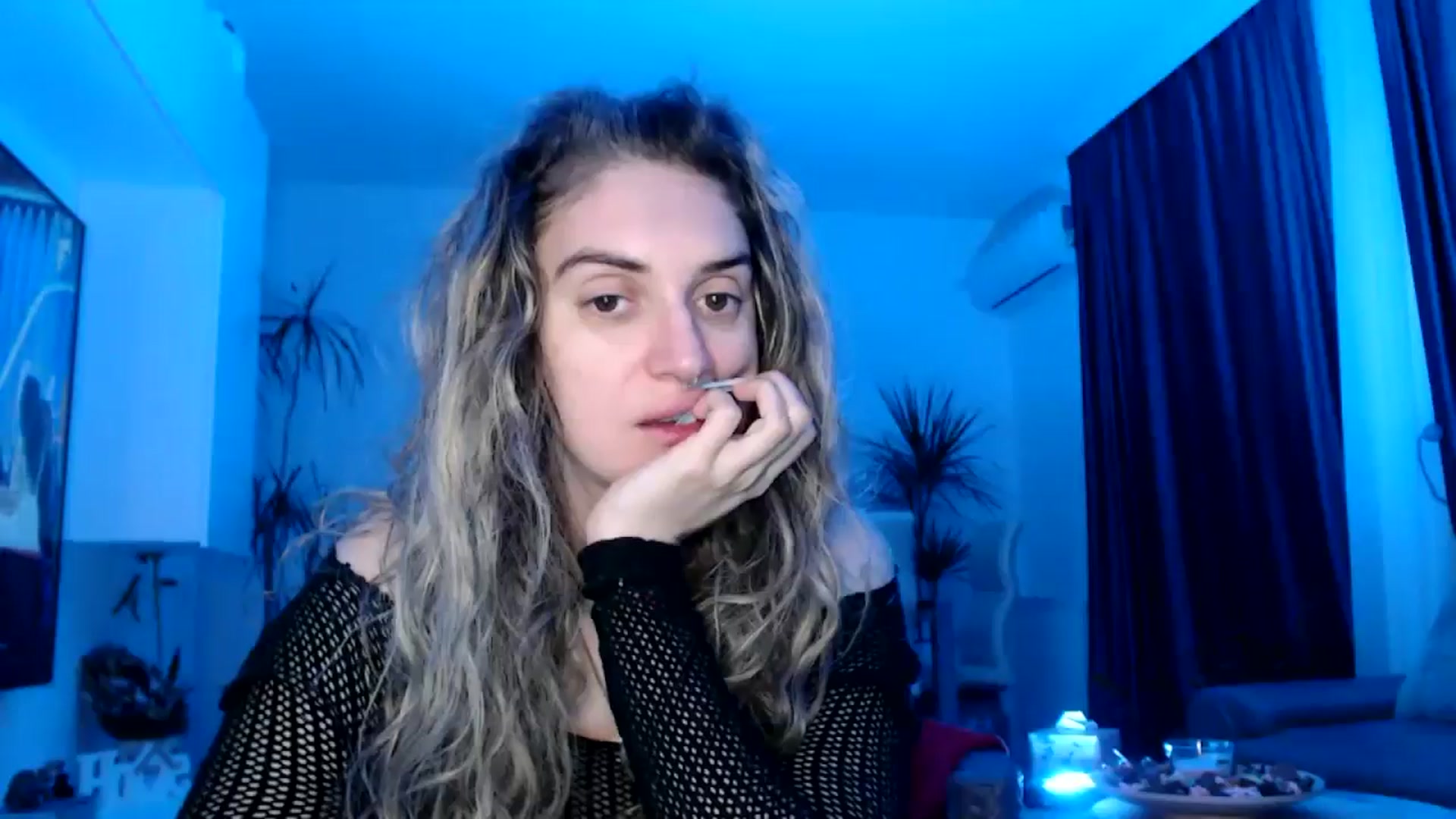 Gallery image thumbnail from MissDivinna's myfreecams stream on, 05/18/2025, 04:56 image 7 of 20