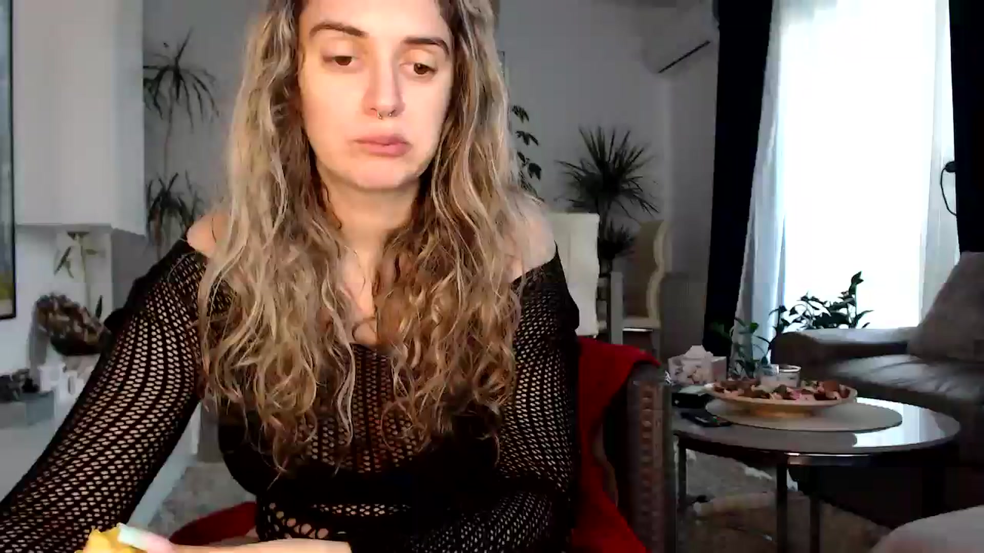 Gallery image thumbnail from MissDivinna's myfreecams stream on, 05/18/2025, 04:56 image 11 of 20