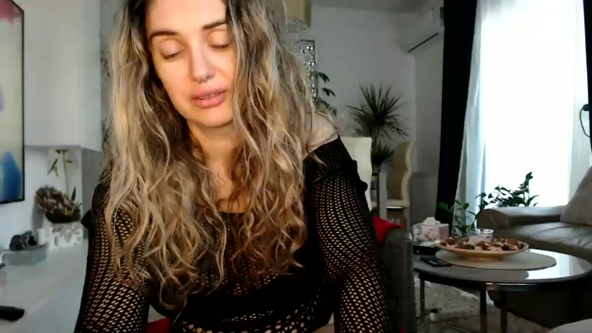 Gallery image thumbnail from MissDivinna's myfreecams stream on, 05/18/2025, 04:56 image 14 of 20