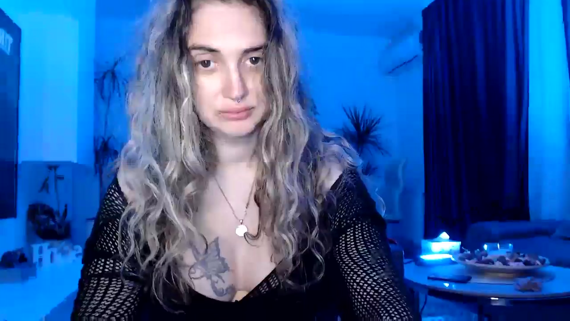 Gallery image thumbnail from MissDivinna's myfreecams stream on, 05/26/2025, 24:53 image 20 of 20
