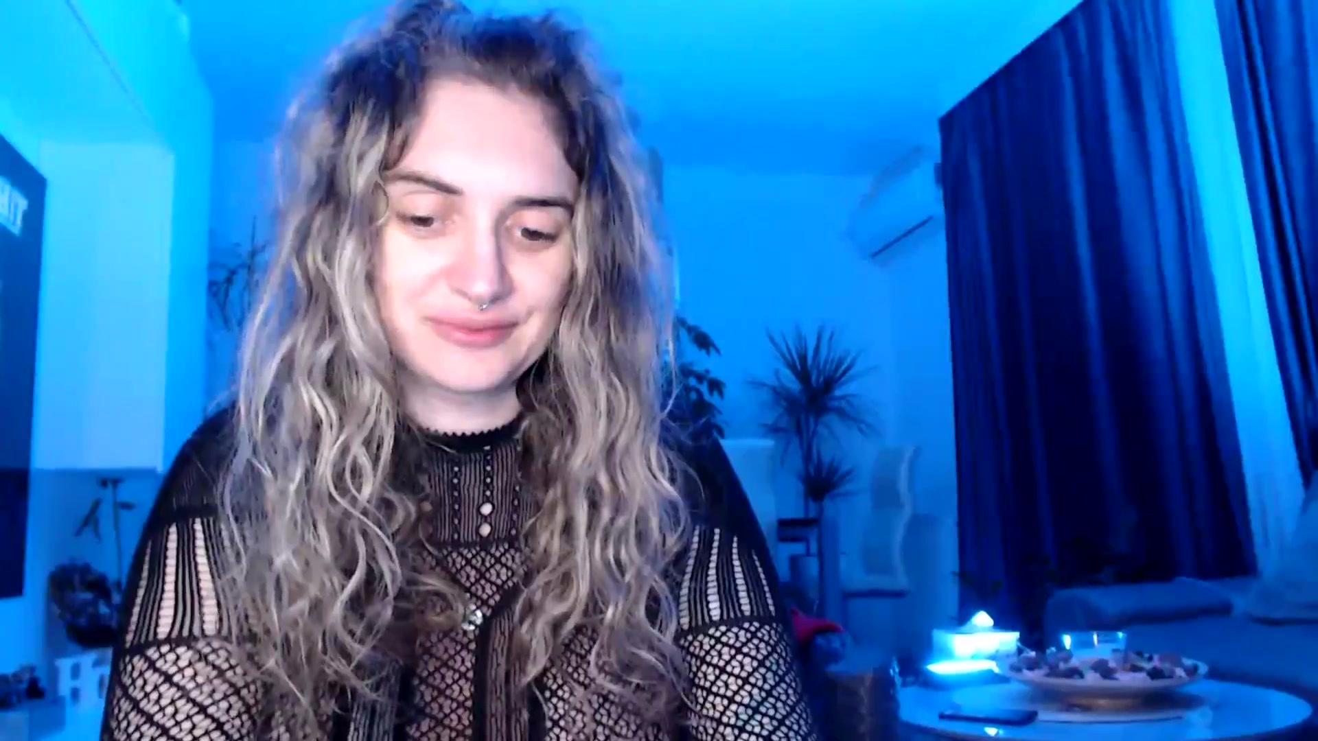 Gallery image thumbnail from MissDivinna's myfreecams stream on, 06/01/2025, 24:15 image 10 of 20