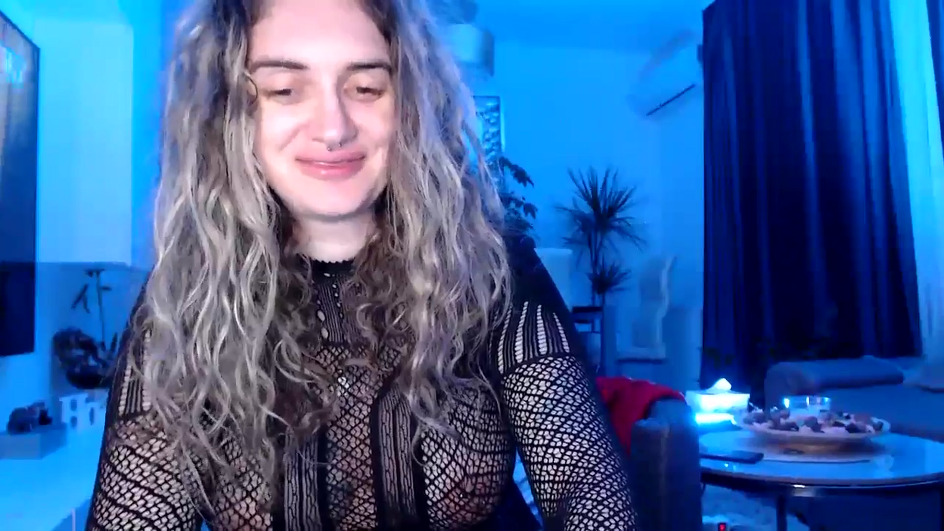 Gallery image thumbnail from MissDivinna's myfreecams stream on, 06/01/2025, 01:00 image 13 of 20