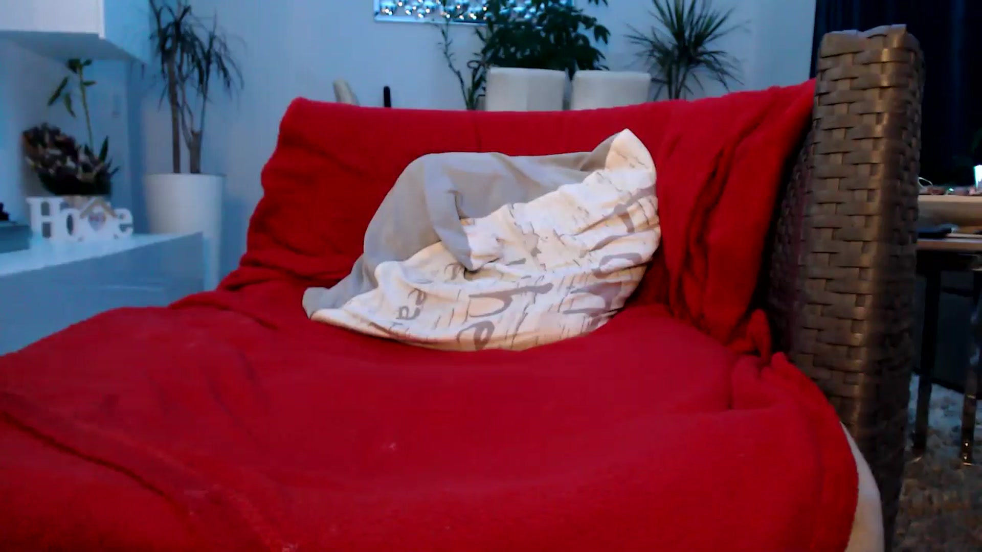 Gallery image thumbnail from MissDivinna's myfreecams stream on, 06/01/2025, 01:00 image 5 of 20