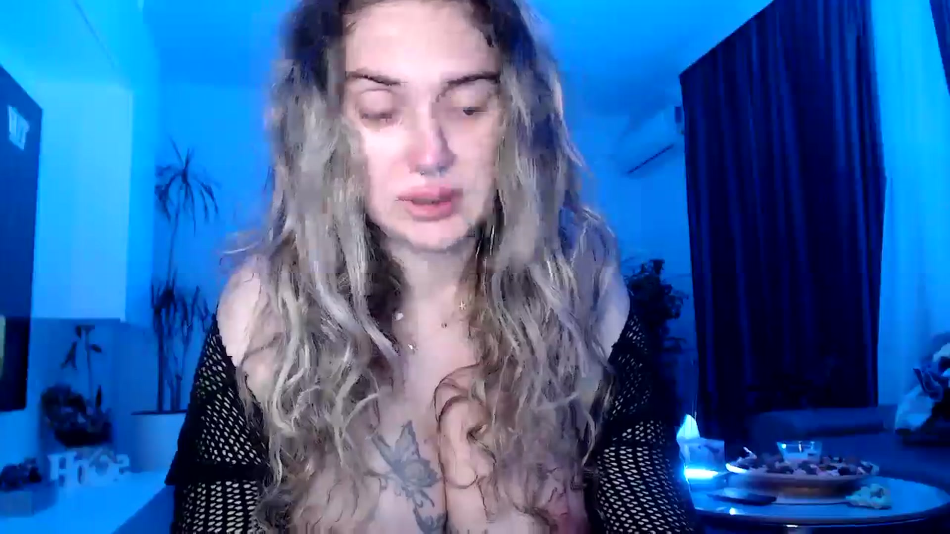 Gallery image thumbnail from MissDivinna's myfreecams stream on, 07/02/2025, 23:32 image 4 of 20