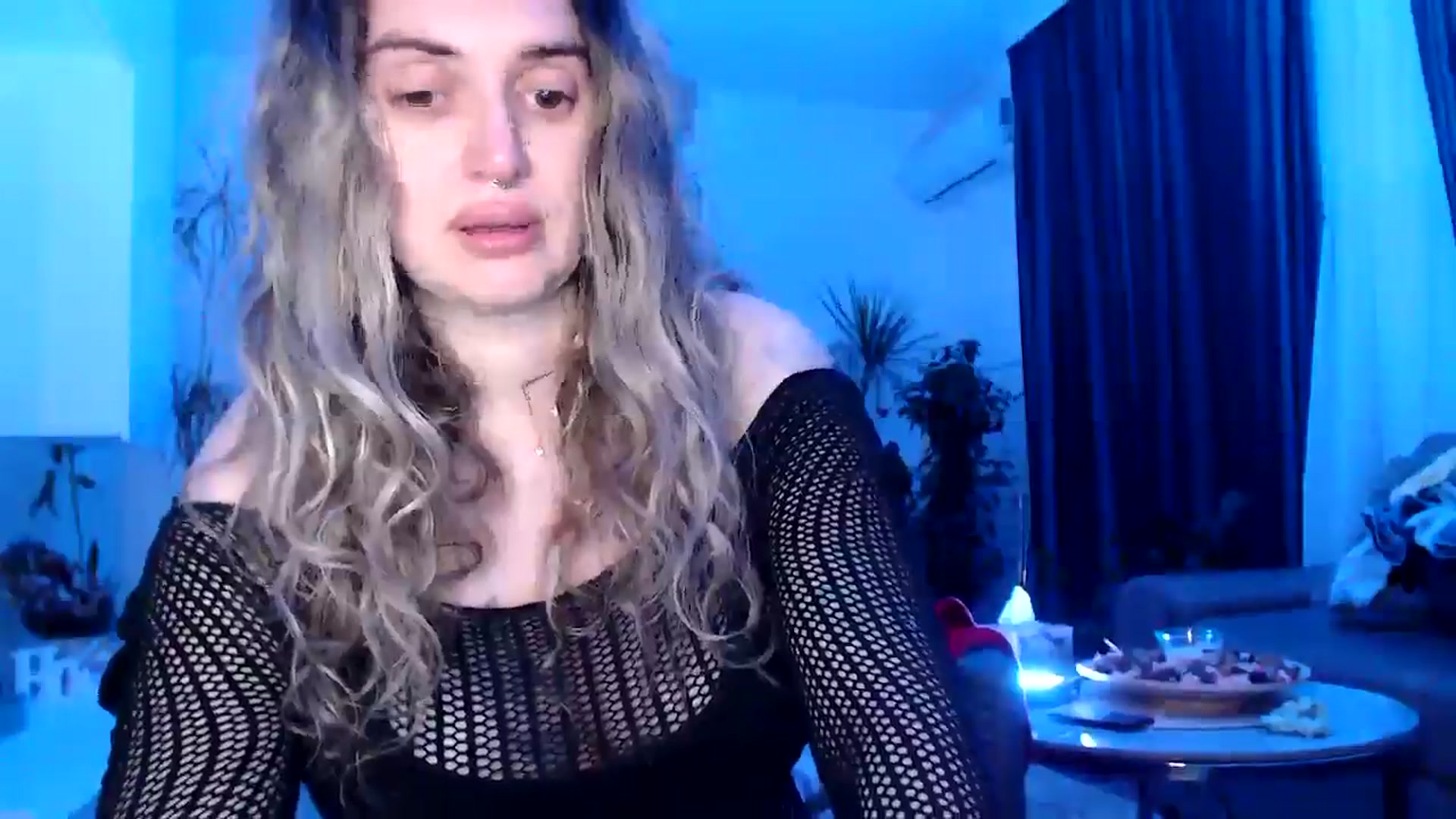 Gallery image thumbnail from MissDivinna's myfreecams stream on, 07/03/2025, 24:00 image 7 of 20