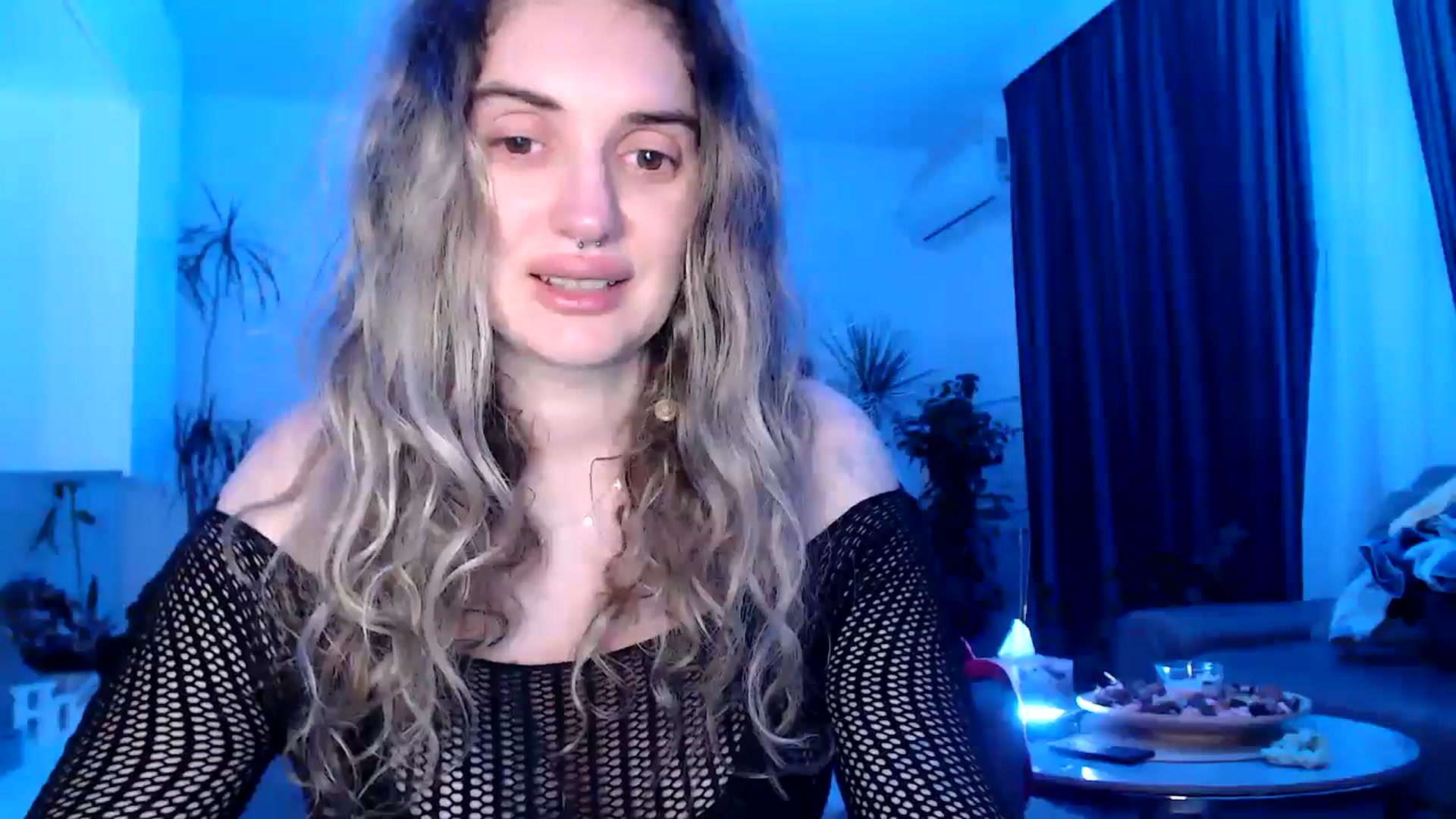 Gallery image thumbnail from MissDivinna's myfreecams stream on, 07/03/2025, 24:00 image 9 of 20