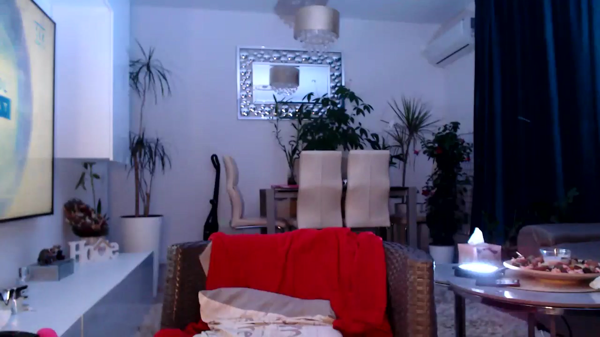 Gallery image thumbnail from MissDivinna's myfreecams stream on, 07/03/2025, 22:33 image 19 of 20